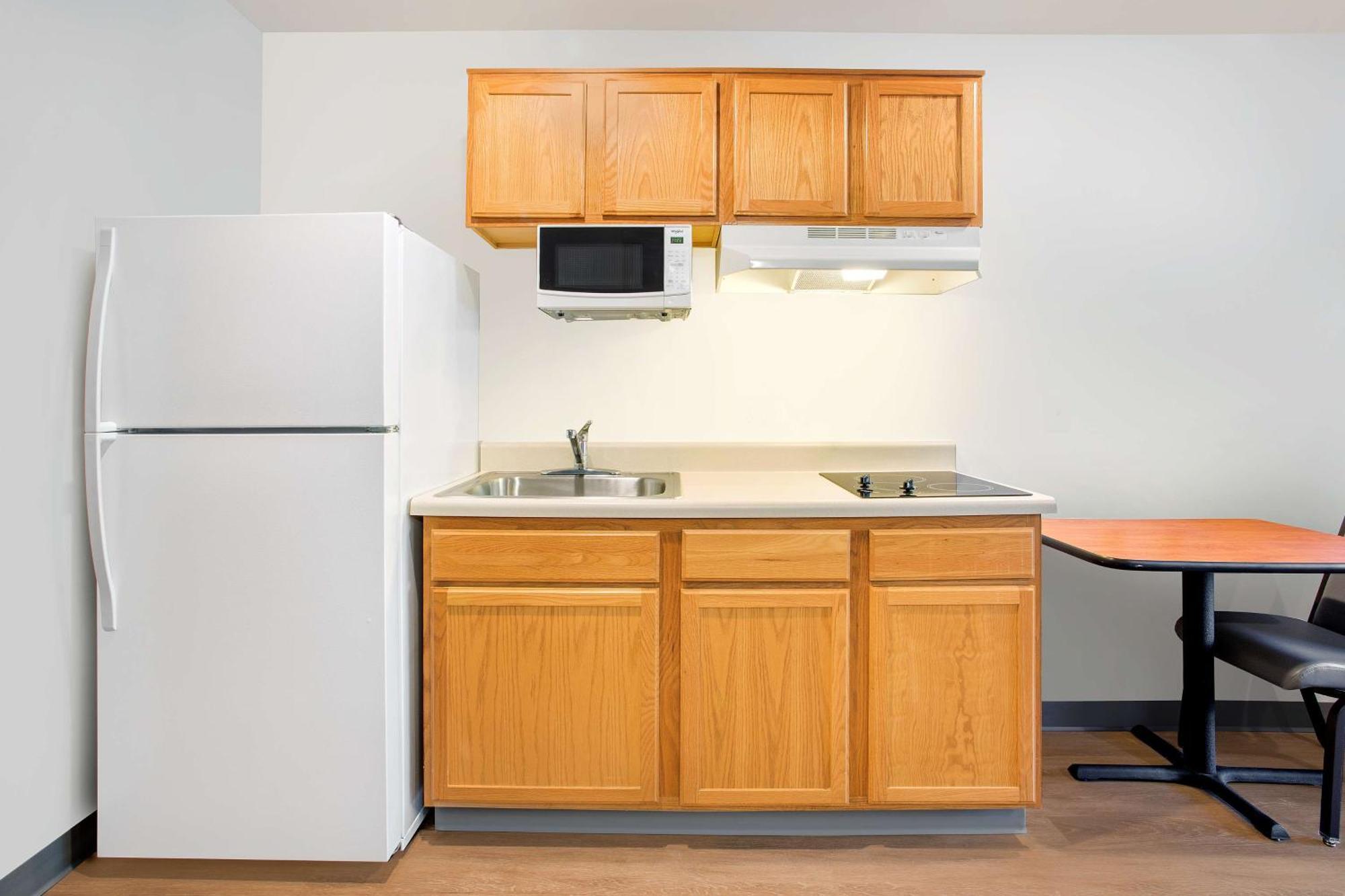 Extended Stay America Select Suites - Fort Myers - Northeast מראה חיצוני תמונה