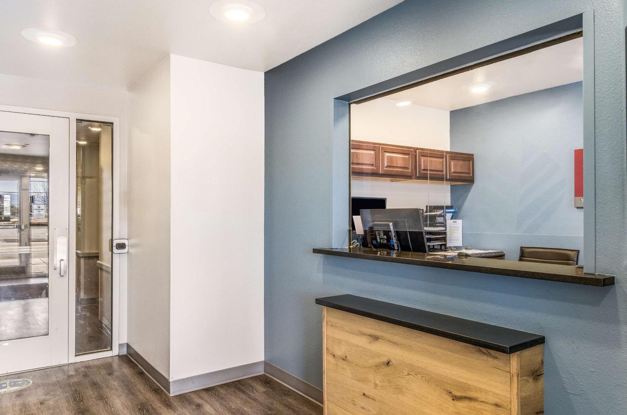 Extended Stay America Select Suites - Fort Myers - Northeast מראה חיצוני תמונה