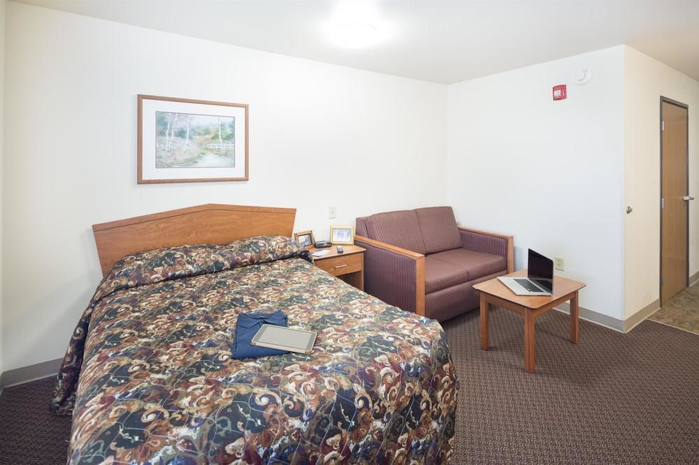 Extended Stay America Select Suites - Fort Myers - Northeast מראה חיצוני תמונה