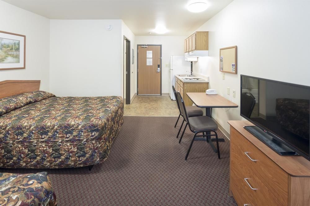 Extended Stay America Select Suites - Fort Myers - Northeast מראה חיצוני תמונה