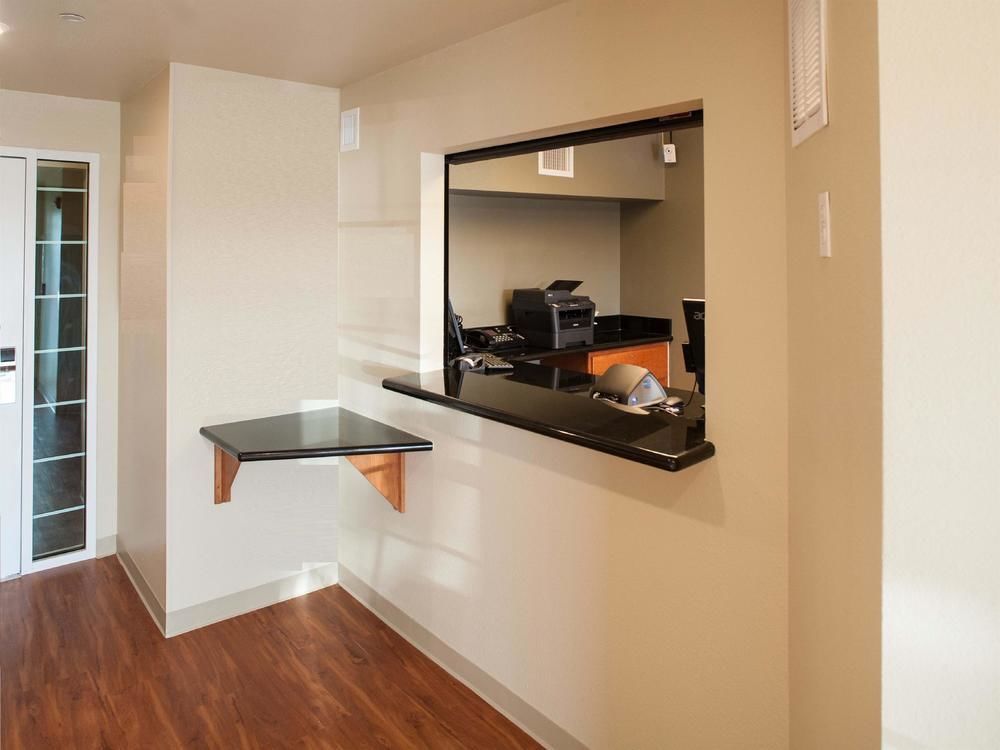 Extended Stay America Select Suites - Fort Myers - Northeast מראה חיצוני תמונה