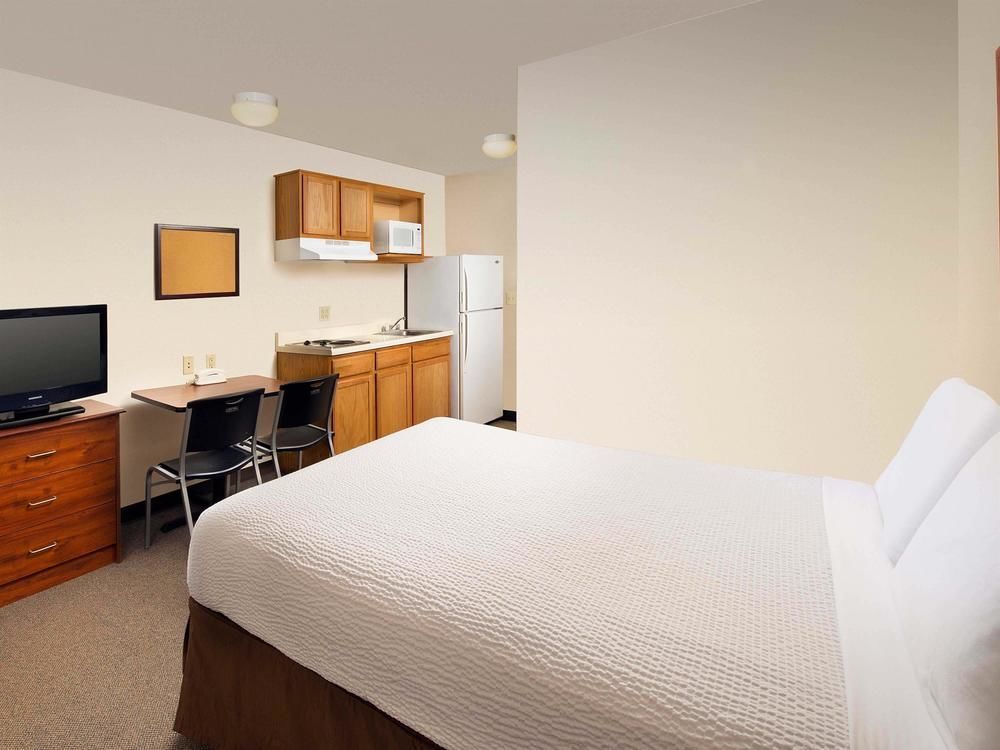 Extended Stay America Select Suites - Fort Myers - Northeast מראה חיצוני תמונה