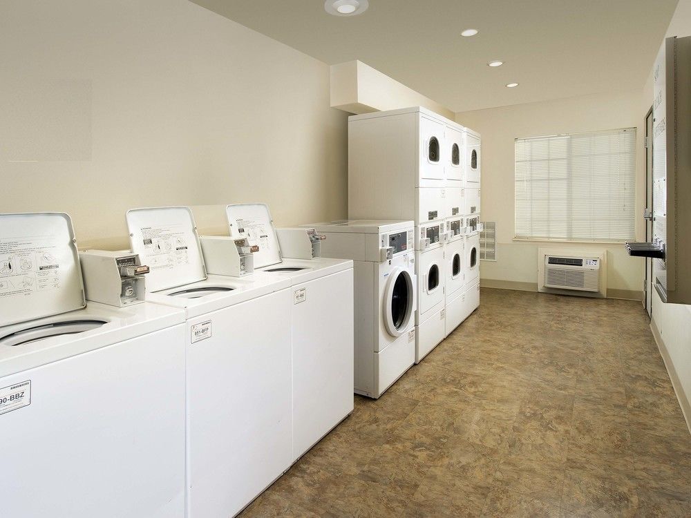 Extended Stay America Select Suites - Fort Myers - Northeast מראה חיצוני תמונה